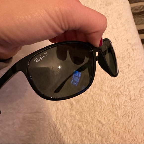 Ray-Ban RB4202-ANDY Sunglasses - Matte Black - Picture 2 of 9